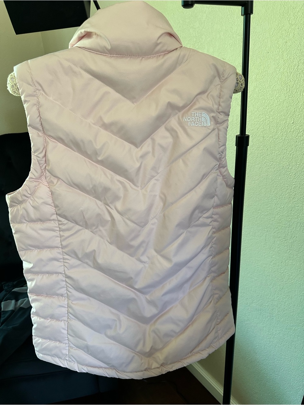 The North Face Pale Pink Quilted Puffer Vest - Picture 2 of 7